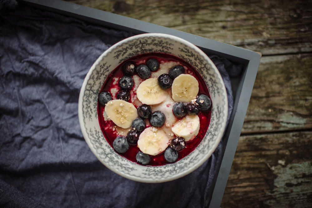 Banana Porridge With Blueberry Compote