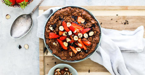 Healthy Nutella Porridge Bowl