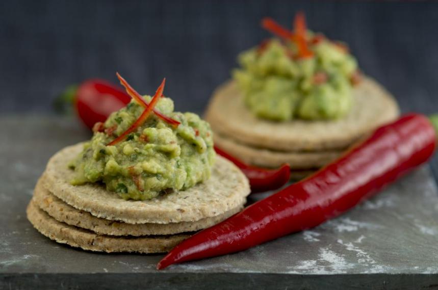 Lime and chilli guacamole