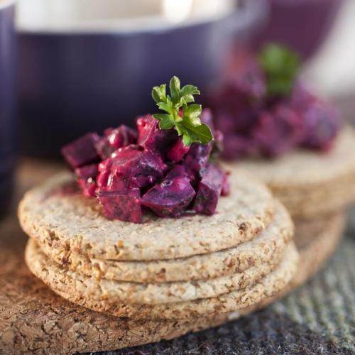 Roasted baby beetroot with horseradish cream 