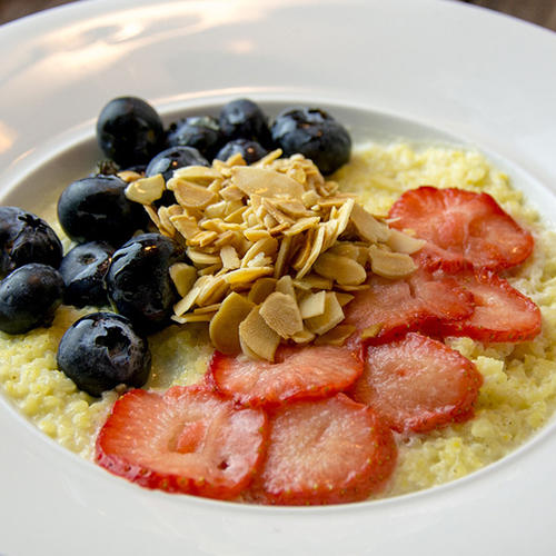 Toasted Oat and Almond Porridge