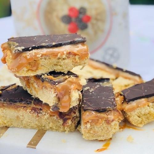 Oat flour Millionaire Shortbread